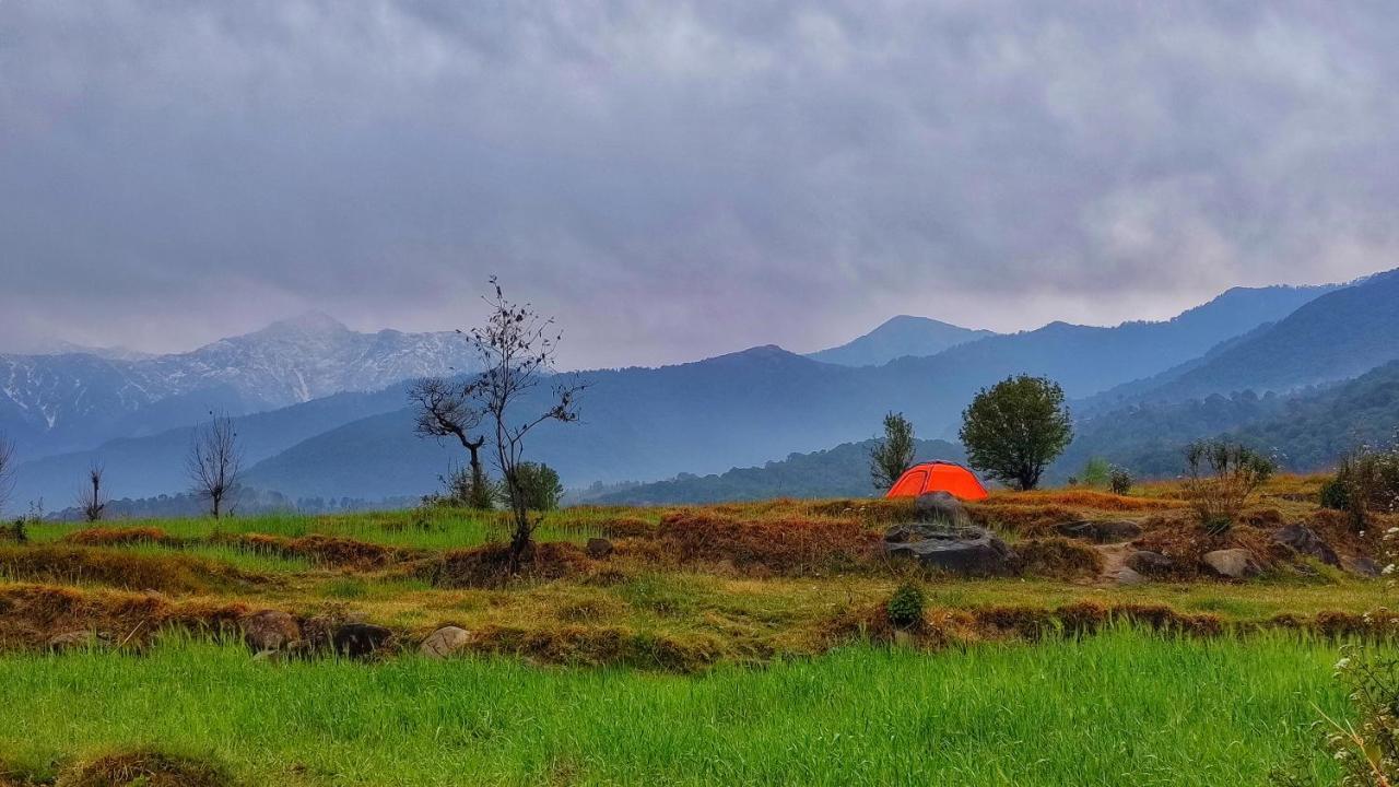Raahi Stay, Landing Site Bir - Stay & Cafe Luaran gambar