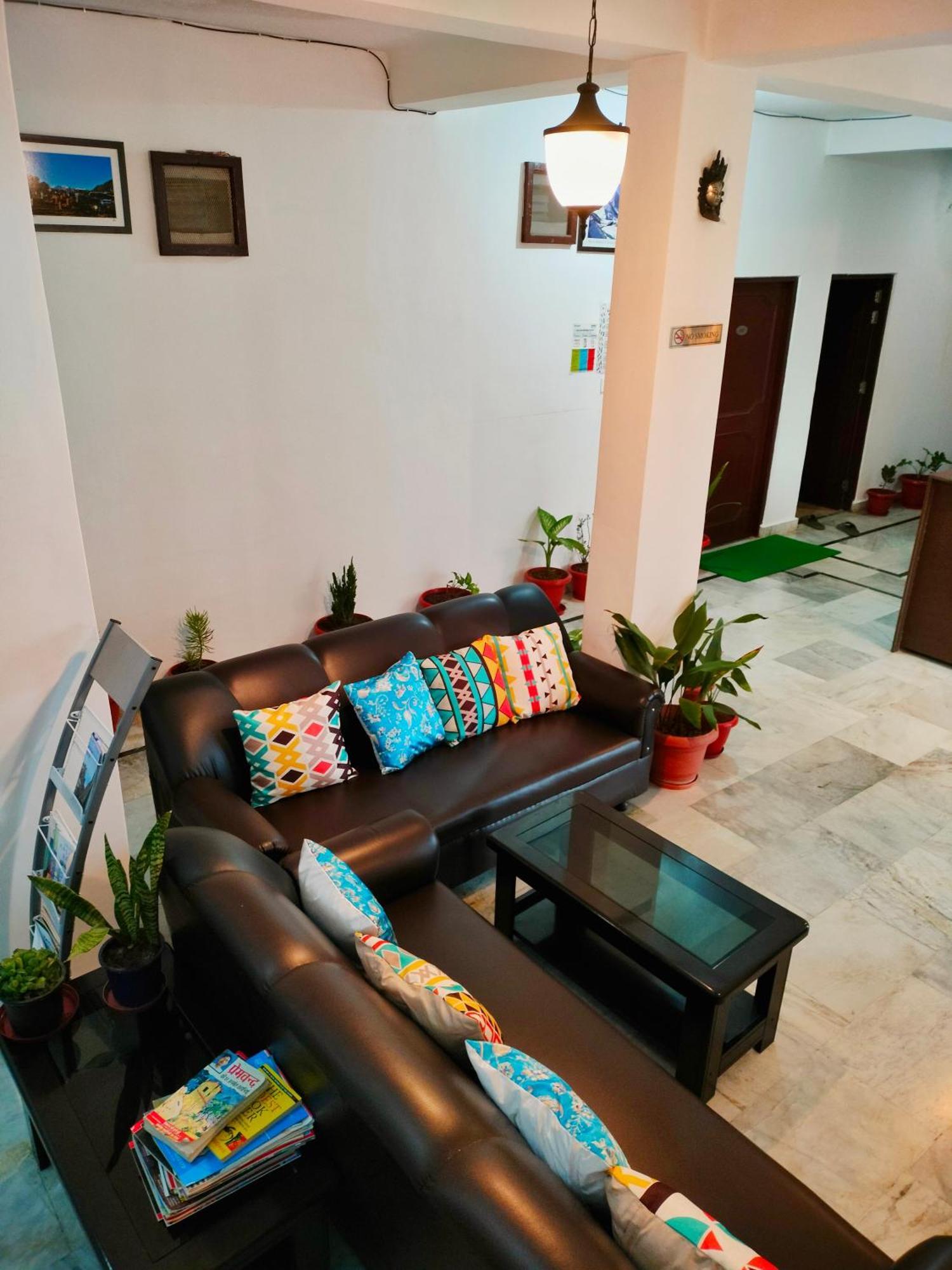Raahi Stay, Landing Site Bir - Stay & Cafe Luaran gambar
