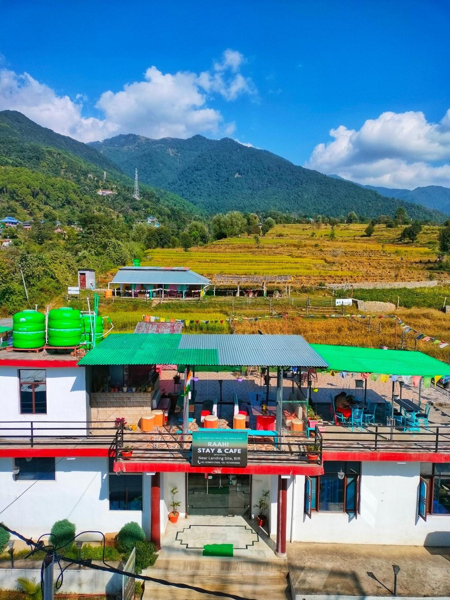 Raahi Stay, Landing Site Bir - Stay & Cafe Luaran gambar