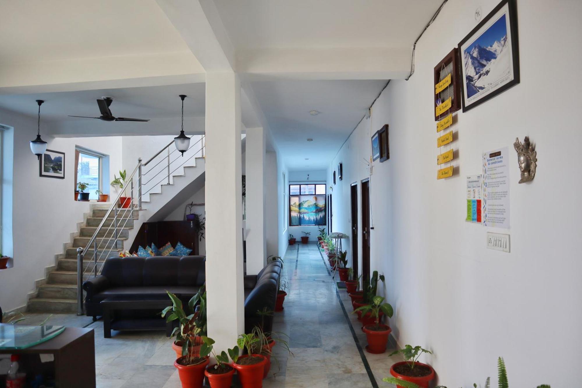 Raahi Stay, Landing Site Bir - Stay & Cafe Luaran gambar