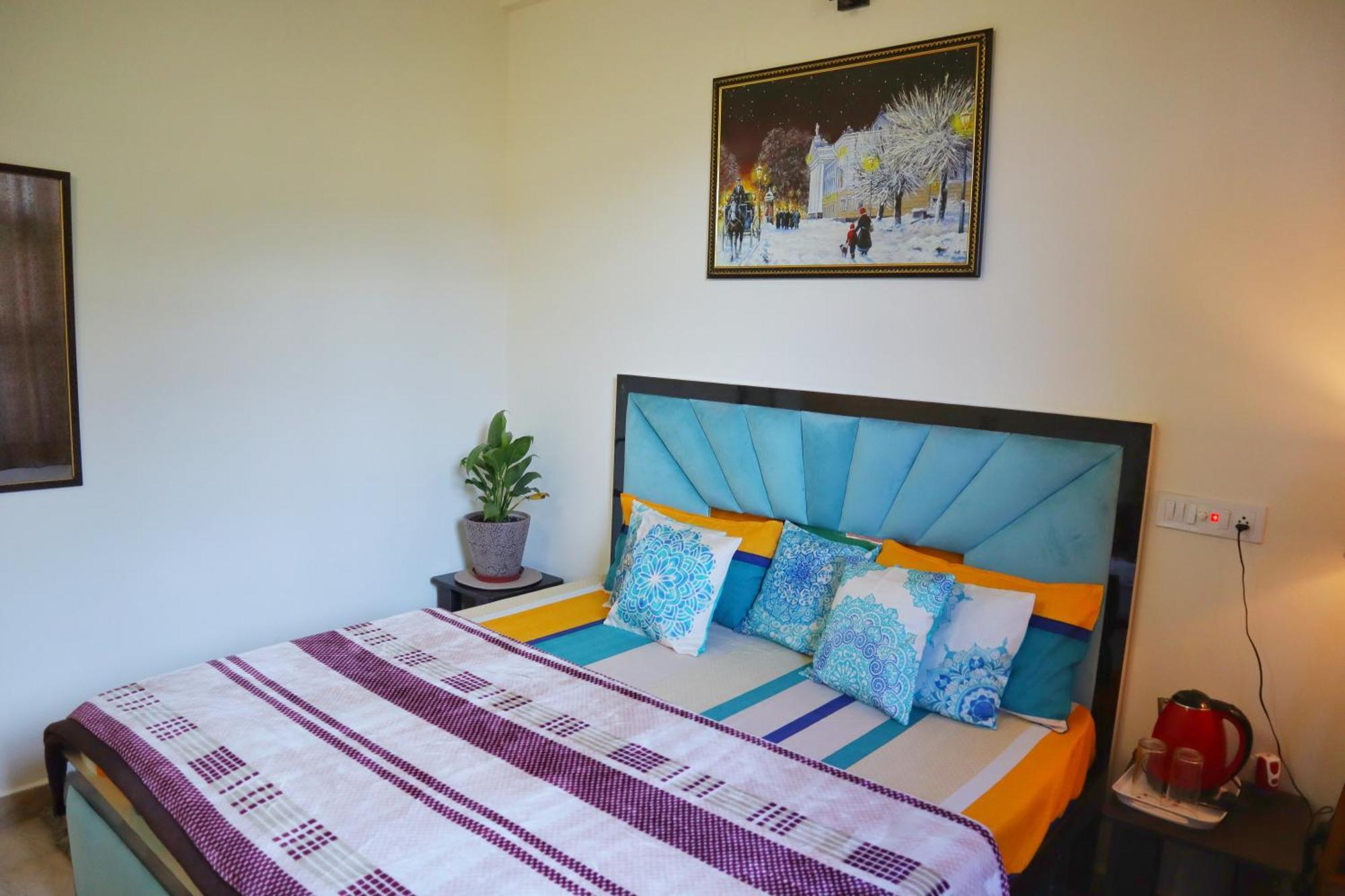Raahi Stay, Landing Site Bir - Stay & Cafe Luaran gambar